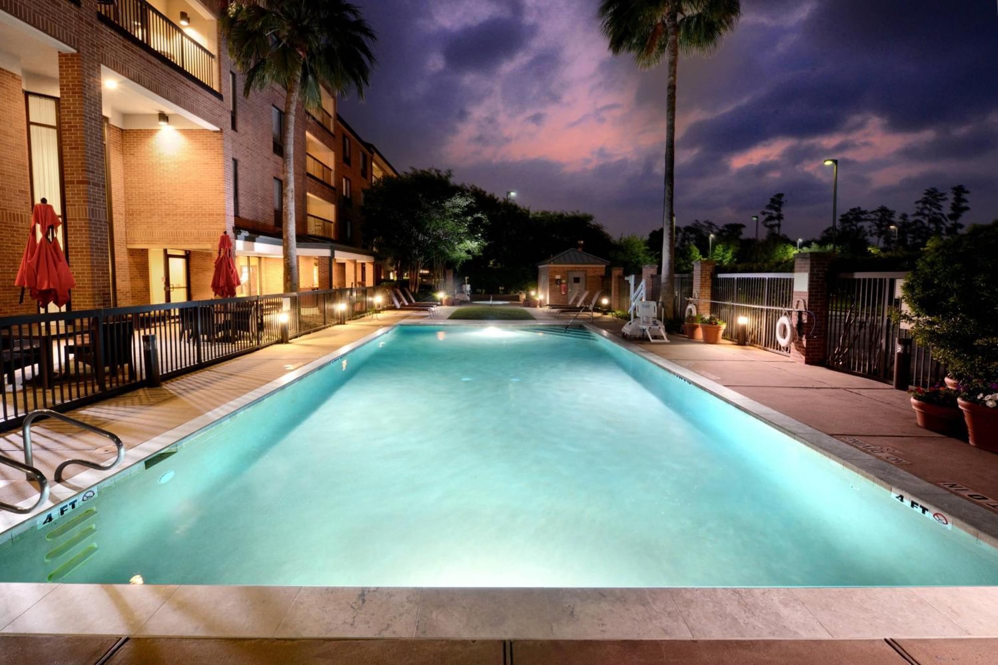 Courtyard By Marriott Houston Northwest Hotel Екстериор снимка