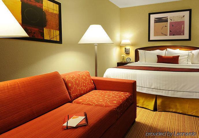 Courtyard By Marriott Houston Northwest Hotel Екстериор снимка