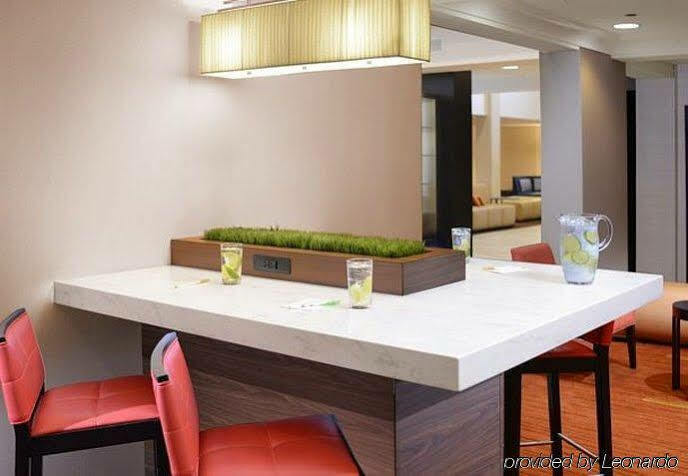 Courtyard By Marriott Houston Northwest Hotel Екстериор снимка